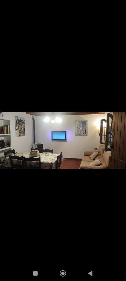 Casa Lentegi Pension Buitenkant foto